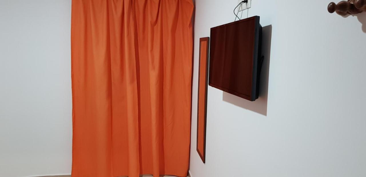 Hospederia Laredo Hotel La Carlota Luaran gambar